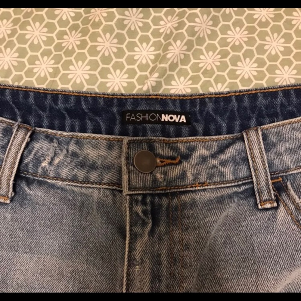 Sold - Picture 6 of 6